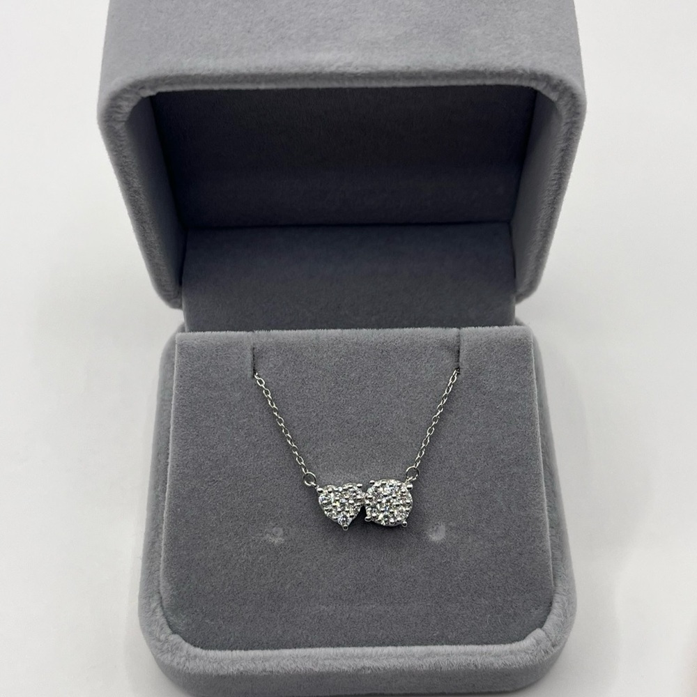 0.50 CT Round Cut VS1 Lab Diamond 925 Sterling Silver Heart Eternity Necklace - Picture 4 of 6